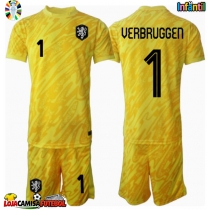Camisa de Futebol Holanda Bart Verbruggen #1 Goleiro Equipamento Secundário Infantil Europeu 2024 Manga Curta (+ Calças curtas)